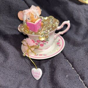 Mouse in Teacup bubble bath friend
